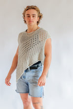 Sleevless Poncho