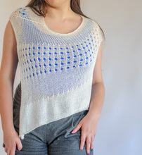 Sleevless Poncho